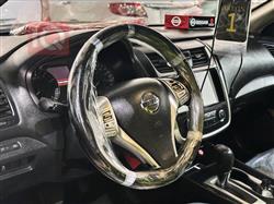 نيسان ألتيما